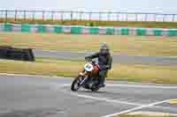 anglesey-no-limits-trackday;anglesey-photographs;anglesey-trackday-photographs;enduro-digital-images;event-digital-images;eventdigitalimages;no-limits-trackdays;peter-wileman-photography;racing-digital-images;trac-mon;trackday-digital-images;trackday-photos;ty-croes